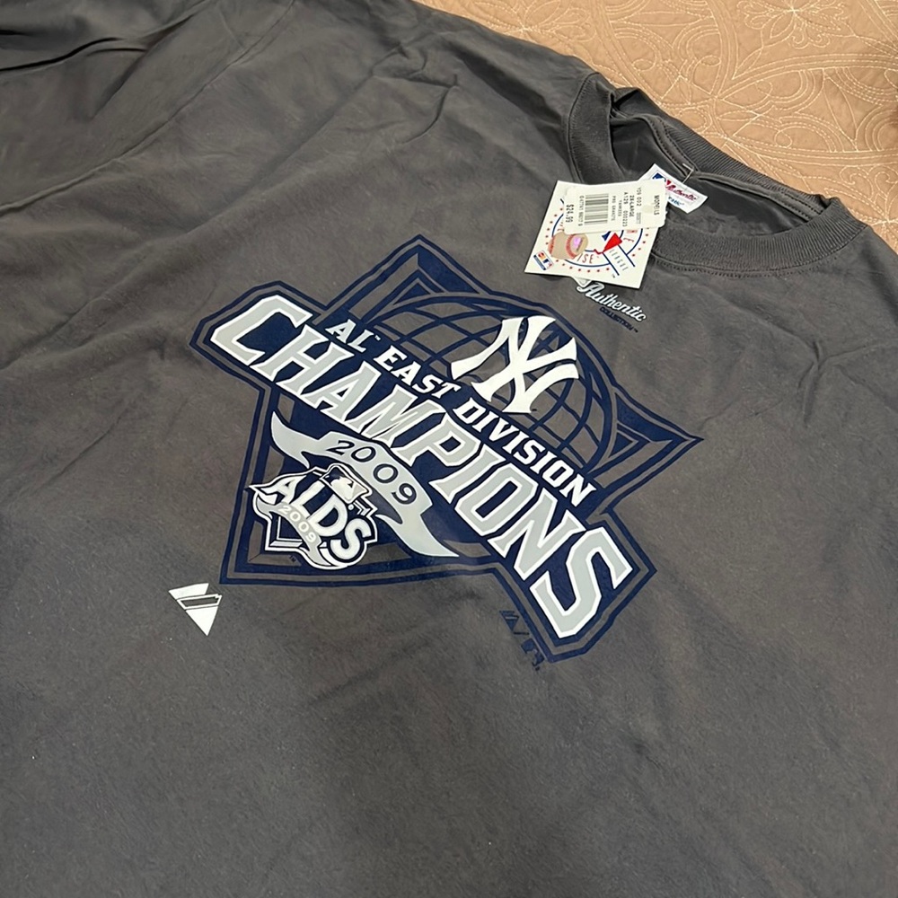 Yankee T-shirt’s brand new & never worn.